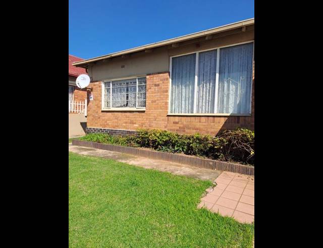 3 BEDROOM HOUSE FOR SALE IN ROSETTENVILLE